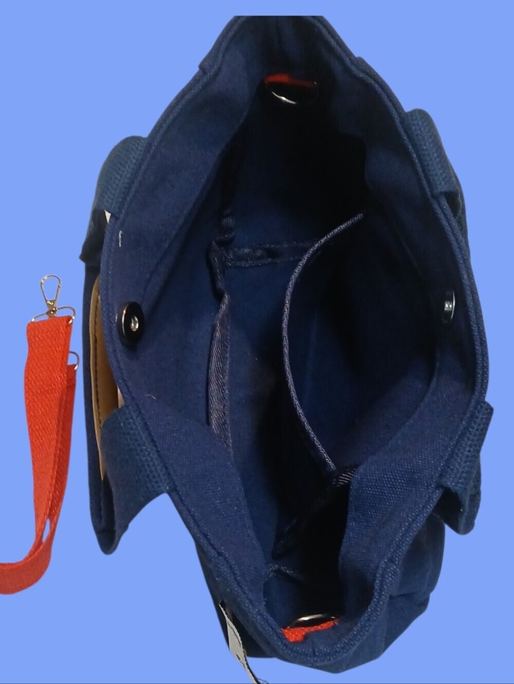 Peanuts - Navy Blue & Red Snoopy Canvas Crossbody/Handbag,Red Adjustable Straps - Picture 6 of 11